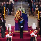 os nietos de la reina Isabel II protagonizaron una vigilia especial este sábado 17 de septiembre