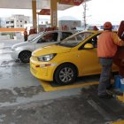 Los conductores. Exigen que haya más seguridad y rondas policiales cerca de negocios de este tipo.