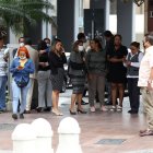 Escenario. Temor y asombro a las afueras de la fiscalía La Merced por el asesinato del fiscal Édgar Escobar.