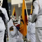 Los estudiantes de tercero de bachillerato se inclinaron reverentes ante el símbolo patrio, durante el juramento a la bandera.