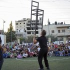 Belén, Cisjordania. Payasos y malabaristas amenizan esta semana la vida de los más pequeños en los Territorios Palestinos Ocupados, donde ha regresado esta semana, después de un parón por la pandemia.