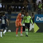 Desde la directiva de los universitarios se realizará el pedido que Vera no vuelva a dirigir en el fútbol ecuatoriano.  "A la Comisión Nacional de Arbitraje le corresponde sancionar a los árbitros con los argumentos que presentemos, pero si Marlon Vera tiene sangre en la cara, no debería dirigir más en el fútbol ecuatoriano", enfatizó Santiago Barragán, síndico de Liga de Quito.