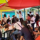 Guayaquil. Niños y padres acuden a una sesión de entrenamiento.