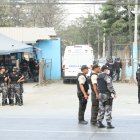 El descontrol se desbordó ayer tanto en el interior como exterior del centro carcelario.