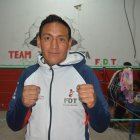 Henry Yanzapanta, excampeón nacional de box, mezcla el deporte con los fines sociales.
