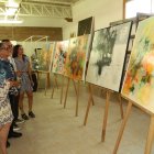 Los asistentes a la convocatoria pudieron apreciar los trazos, colores y las diversas combinaciones en las obras del reconocido pintor.