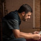 Aquiles ha estado vinculado al mundo empresarial toda su vida. Ha destacado por rescatar el patrimonio de su abuelo.