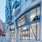 El grupo Inditex abre mañana, viernes, una "megatienda" Zara de 4.500 metros cuadrados en Londres, en la orilla sur del río Támesis, en el nuevo complejo de comercios, oficinas y viviendas que se están construyendo alrededor de la icónica central eléctrica de Battersea.