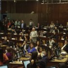 Los legisladores esperan el desenlace y el giro que tomará la consulta popular en la Corte Constitucional.