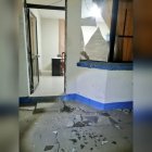 Un aviso. Los delincuentes detonaron un artefacto explosivo en los exteriores de la unidad policial y dejaron una panfleto con amenazas.