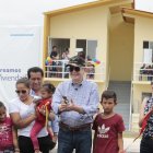 El presidente Guillermo Lasso inauguró un complejo de viviendas en Pedro Carbo.