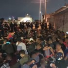 Migrantes hallados hacinados en una vivienda de Puebla, México