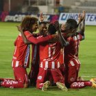 Los jugadores de Técnico Universitario buscan quedarse en la serie A.