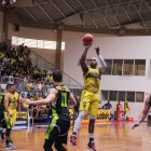 Barcelona mejoró la defensa y fue efectivo en las semifinales ante Spartans.