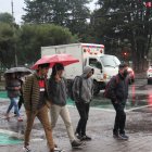 Escena. Los días empiezan con radiante sol, pero al mediodía cambian y se registran lluvias en la ciudad.
