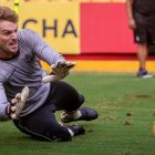 Javier Burrai, golero de Barcelona, espera obtener la nacionalidad ecuatoriana.