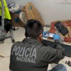 Evidencia. En los allanamientos se recopilaron las carpetas de pornografía.