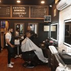 El ambiente acogedor logrado con una decoración apropiada es parte del éxito del negocio.