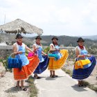 Comparsas. Entre los eventos de difusión cultural está incluidas actividades dancísticas y también vinculadas con la gastronomía.