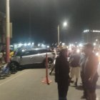 Investigación. Las autoridades realizan pericias en este caso para determinar quien cometió la infracción que desató el accidente.