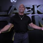 El actor estadounidense Dwayne Johnson​ posa en la presentación de la película "Black Adam", en una fotografía de archivo.