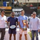 El brasileño Joao Reis Da Silva (i), vicecampeón, y el monarca 2022 Facundo Bagnis.