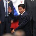 La procesada Yenigfer Paredes es allega al presidente de Perú, Pedro Castillo. EFE/Paolo Aguilar