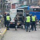 Inmediato. Una persona fue arrollada por un bus de transporte urbano en el centro de la ciudad.