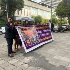 A la madre de la víctima, Elizabeth Otavalo, le inquieta la posibilidad de que la cadete pueda defenderse en libertad