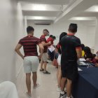 Las boleterías del centro comercial Albán Borja siguen recibiendo a los aficionados que buscan una entrada para ver el partido