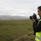 El lote, que fue destinado por el Municipio de Quito para generar el programa de asentamiento y desarrollo económico, está a un costado de la pista de aterrizaje, a la espera de ser intervenido.