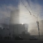 Imagen de un bombardeo ruso sobre la ciudad de Kiev.- EFE/EPA/SERGEY DOLZHENKO