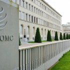 La Organización Mundial de Comercio coordina las negociaciones.