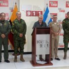 El ministro Lara explicó que las Fuerzas Armadas refuerzan la labor de la Policía Nacional en Guayas y Esmeraldas como elemento disuasivo.