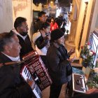 Homenaje. Las personas contratan músicos y llevan serenatas a sus seres queridos.