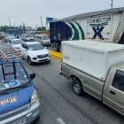 Nuevo incidente en la Penitenciaria crea caos vehicular en la vía Daule.