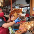 Plato. El hornado es uno de los platos fuertes representativos.