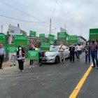 Moradores de varias calles de la urbanización se han sumado a la protesta que inició el Comité Los Ceibos, ante los problemas que consideran generará el aumento de la población en el sector, especialmente de alcantarillado.