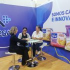 Empresa. Colaboradoras de la industria Nirsa, que vende camarones.