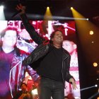 Fotografía de archivo en la que se registró al cantante colombiano Carlos Vives, durante una presentación, en el Palacio de Deportes de Madrid (España).