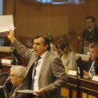 El asambleísta Ramiro Narváez fue el encargado de proponer la moción para la resolución.