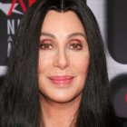 La cantante y actriz tiene 76 años.