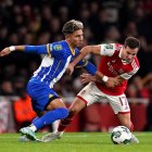 Jeremy Sarmiento, volante tricolor del Brighton, fue clave en la victoria de su club.