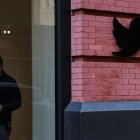 Un empleado de Twitter en la sede de la compañía, en Nueva York, el miércoles.