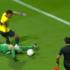 Byron Castillo abandonó la cancha antes de que termine el primer tiempo, en el amistoso ante Irak.