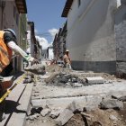 Fachada. Las calles son restauradas por tramos para evitar el tráfico vehicular y las molestias ciudadanas.