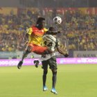 Los primeros 90 minutos terminan sin goles en este "duelo" de ídolos