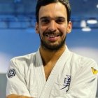 Joaquim Valente es profesor de artes marciales e inicialmente estudió criminología.