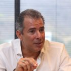 Samuel Reyes recuerda aquellos escenarios que vivió precisamente en el corazón del Puerto Principal y que le dieron alegría y paz; la misma que, advierte, urge recuperar para solo así mantener viva la historia y el patrimonio de Guayaquil.