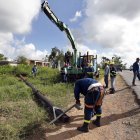 Labor. Trabajadores de la empresa eléctrica trabajan en la restauración de fluido eléctrico el 7 de noviembre de 2022, en Pinar del Río (Cuba).